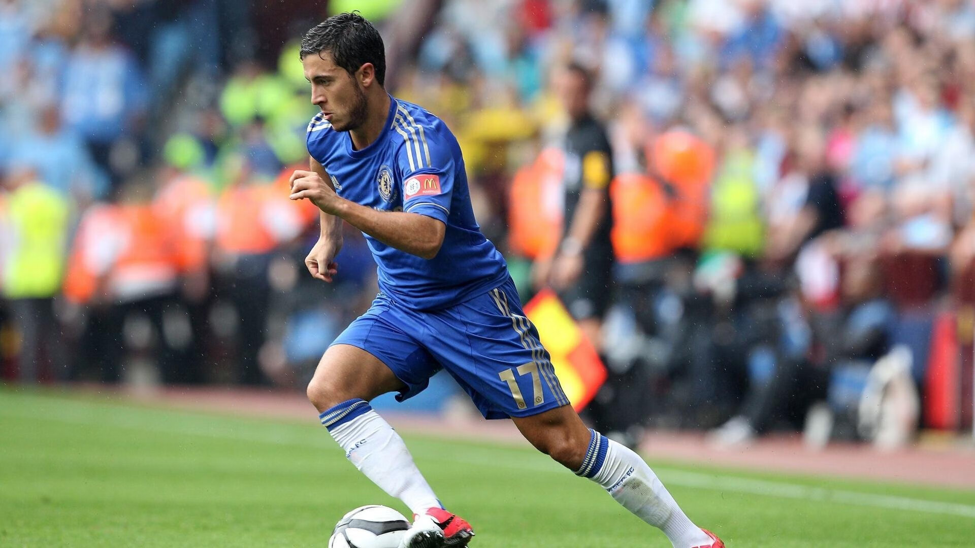 开云·体育官网-五大联赛是否更多使用反向站位吸引对手压迫